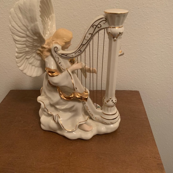 Decorative angel - Picture 2 of 2